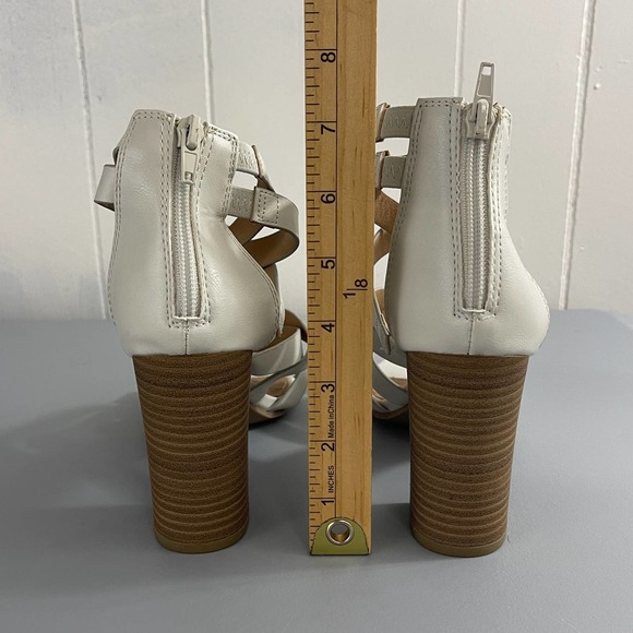 American Eagle Outfitters Cream Strappy Block Heel Sandals - Picture 4 of 8